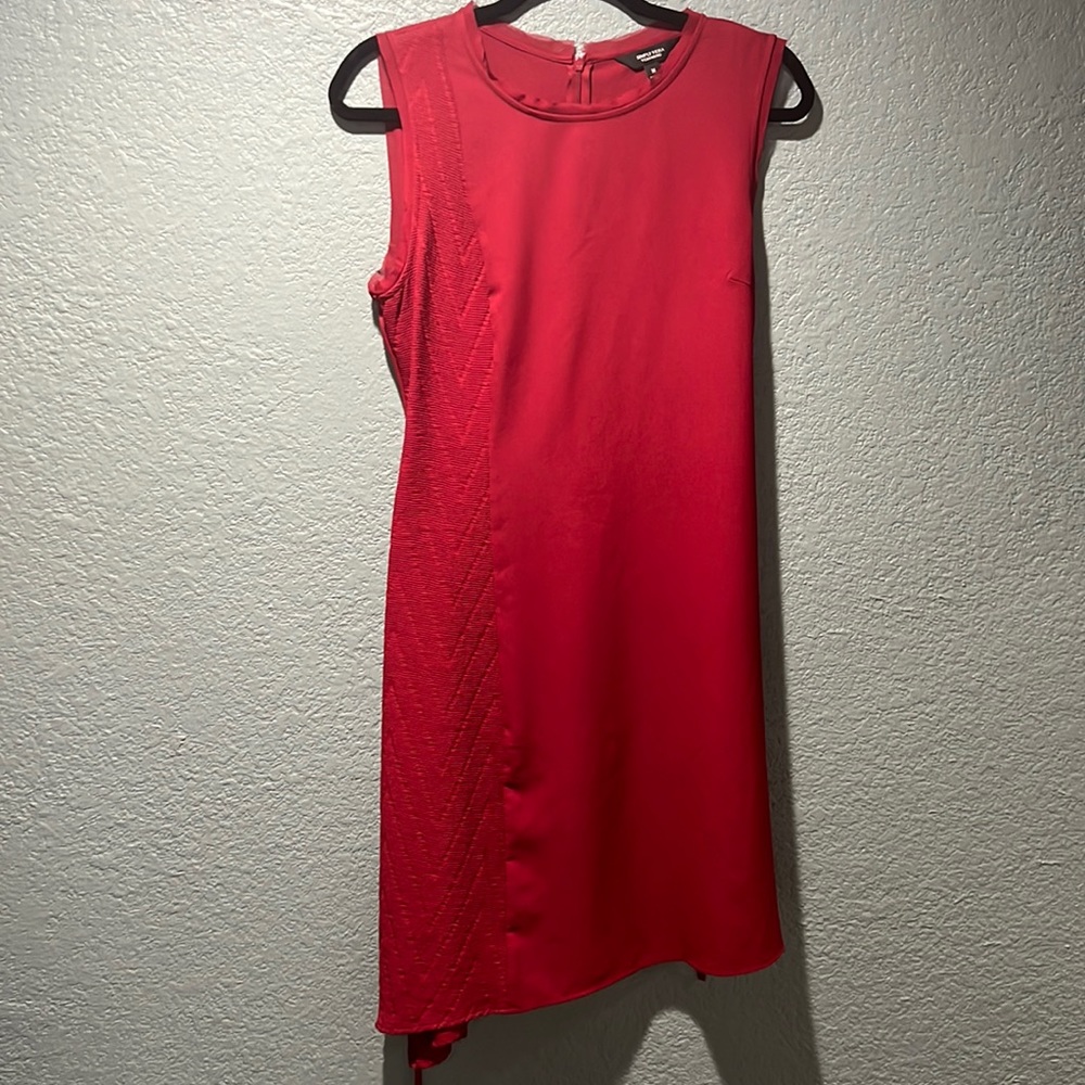 Simply Vera Vera Wang. Medium. Red Sleeveless Dress.